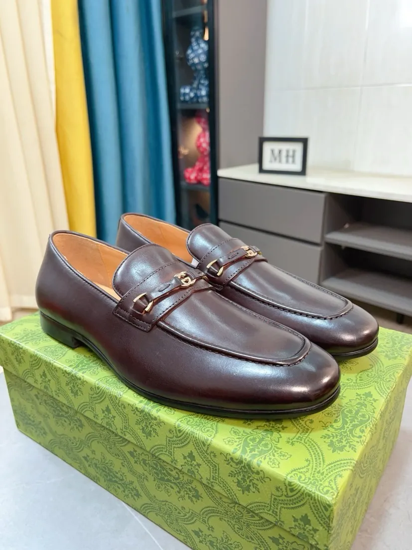 Men's shoes 💰500🌹🌹【GUCCI】The most popular classic Gucci leather shoes. Synchronized with the official website, the upper is made of Italian first-layer cowhide ➕cowhide lining, with unique brand and unique craftsmanship. Highlighting the hot style of the new year. Stop hesitating, stop wandering, get it now. Number: 38--44